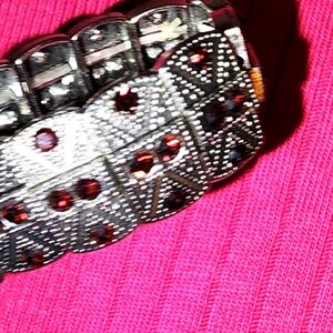 Marcasite & Amythst Silverstone bracelet beautiful.
